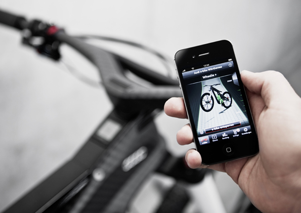 Audi e-bike Woerthersee/Wheeliewinkel ueber Smartphone einstellbar.