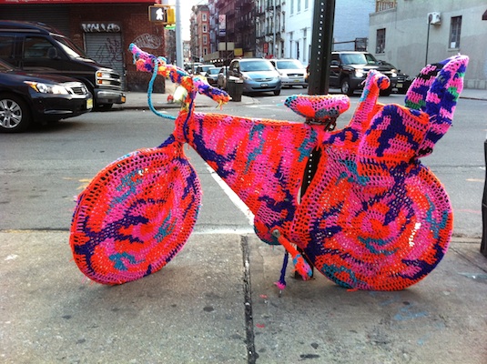 olek-yarn-bombed-yarnbombing-bicycle-bike-new-york-city-spring